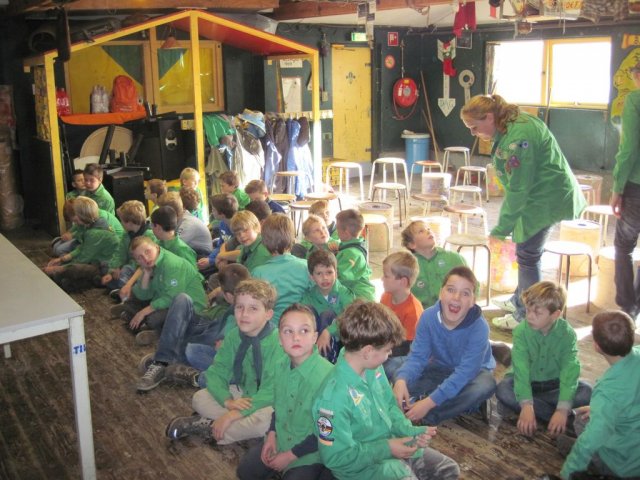 Welpen-installatie 2013