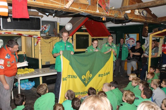 Welpen-installatie 2013
