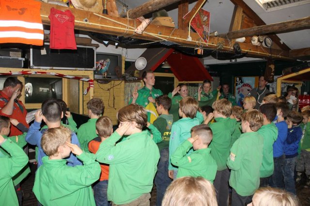 Welpen-installatie 2013